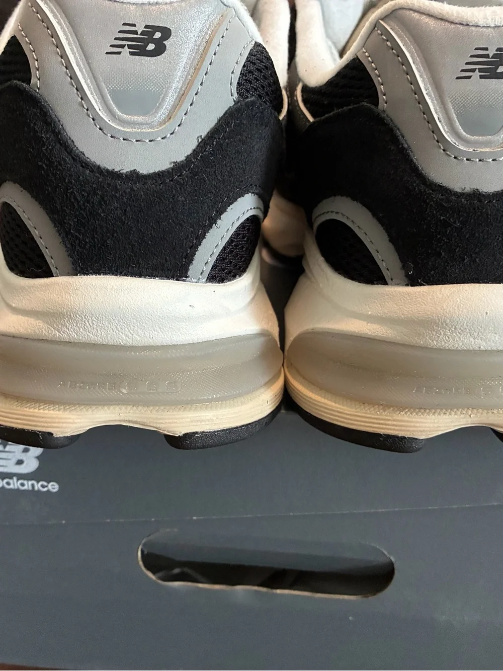 New Balance 2010